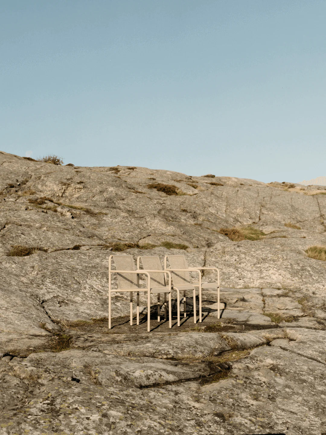 Ferm Living Dapple armstoel - Oosterlinck