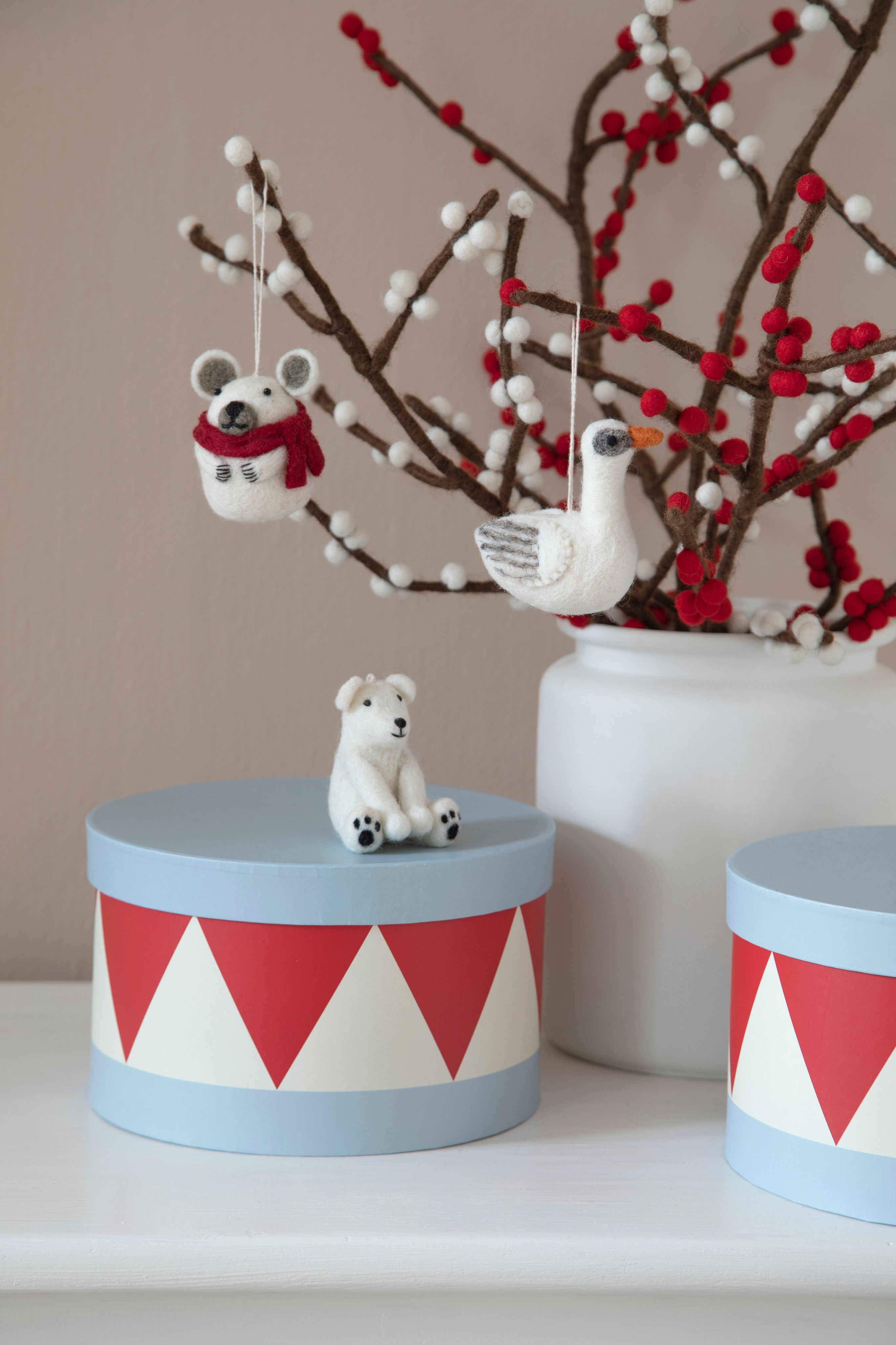 Gry & Sif ijsbeertje met sjaal