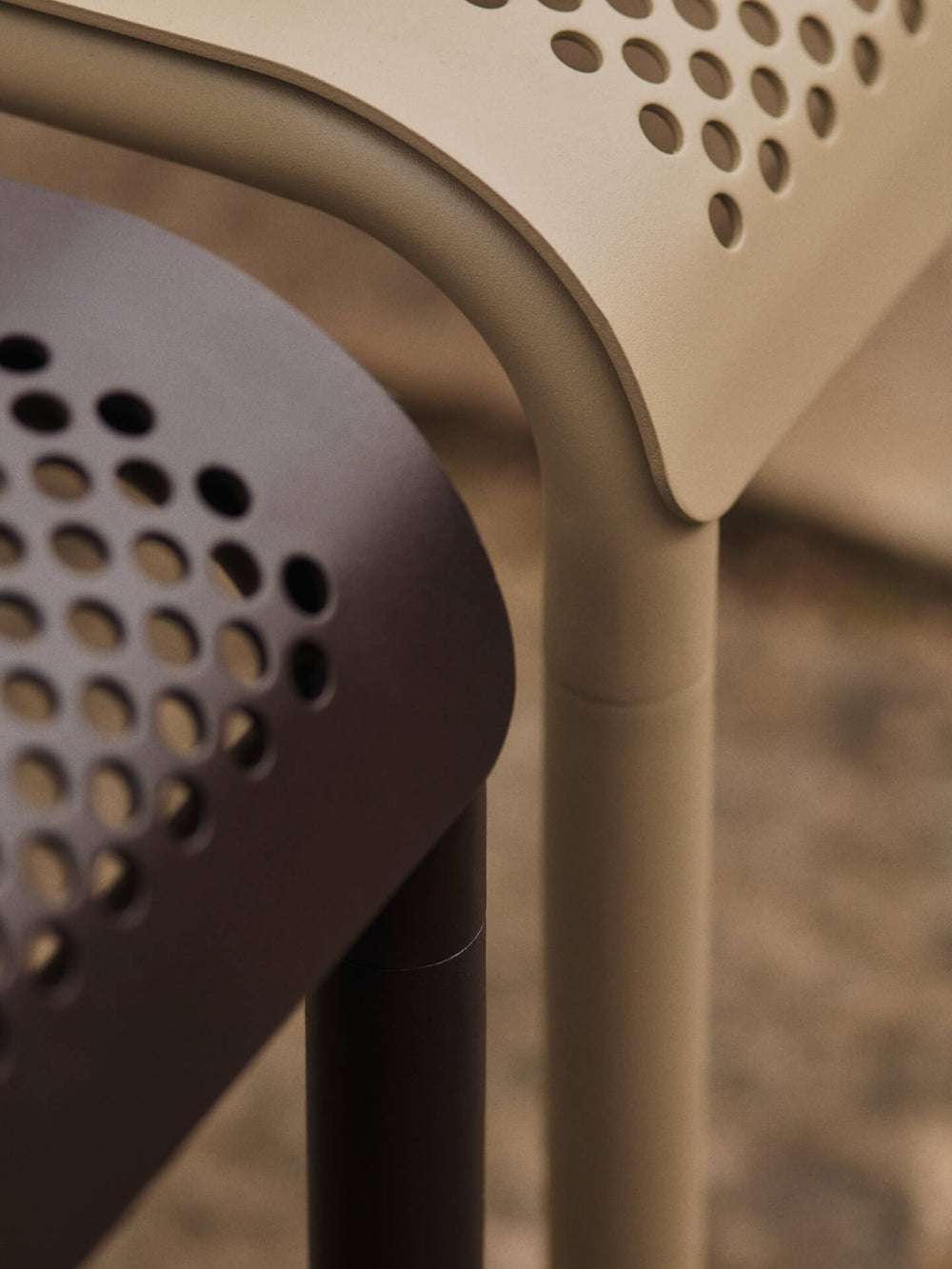 Ferm Living Dapple outdoor salontafel 57*57 - Oosterlinck Home