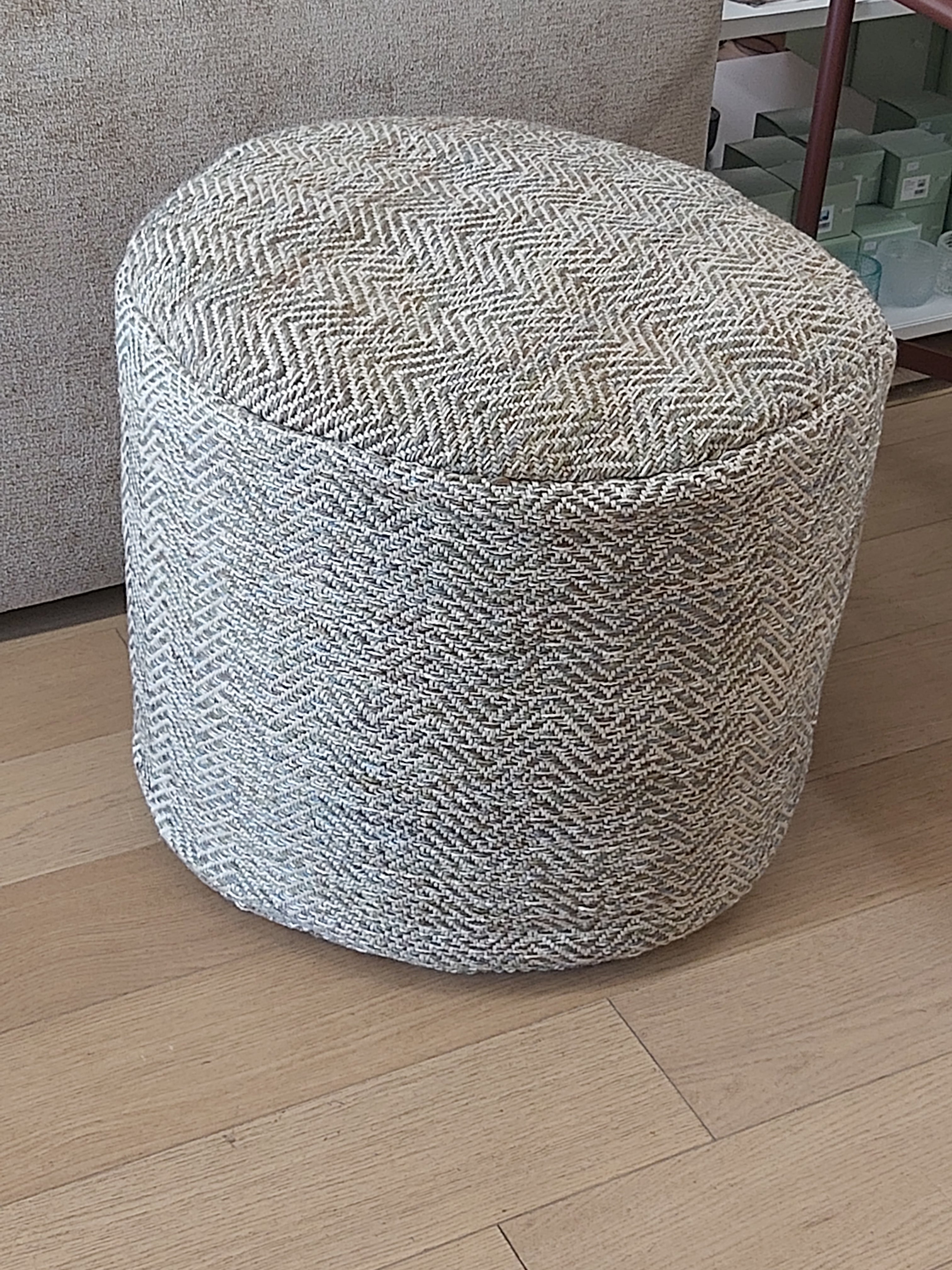 Menza Pouffe beach - Aanbieding!