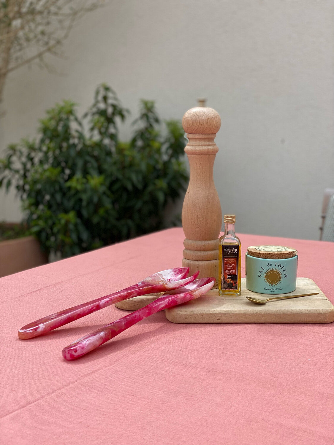 Studio Noticed Salad Servers