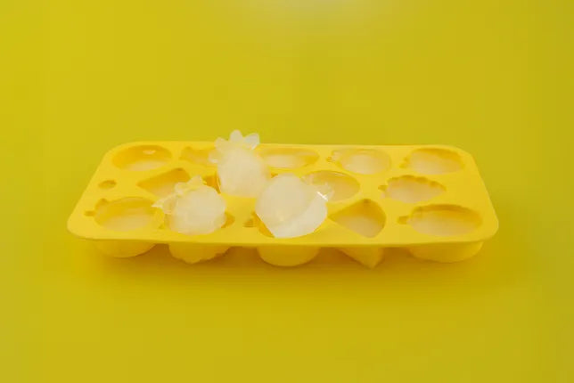 Dotz silicone ijsblokjesvorm zomerfruit - Oosterlinck Home
