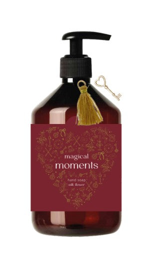 Zusss handzeep "Magical Moments" in een glazen pompdispenser met witte en goudkleurige details, verzorgingsproduct voor de handen.