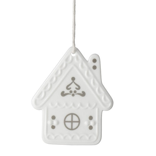 Räder hangertje peperkoekenhuisje decoratie in zilver met porseleinen huisje, gedetailleerd en charmant voor kerstversiering