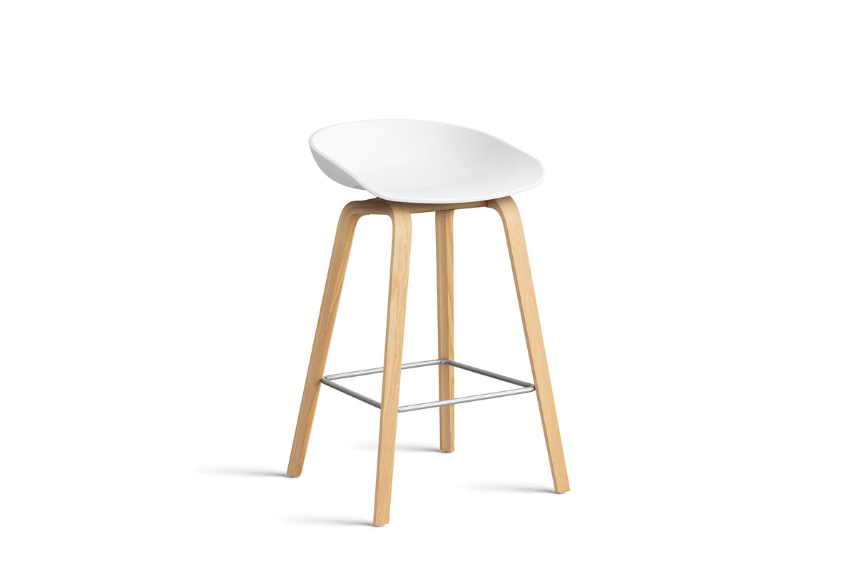 HAY - AAS32 About a stool barkruk - onderstel helder gelakt eik - low - Oosterlinck