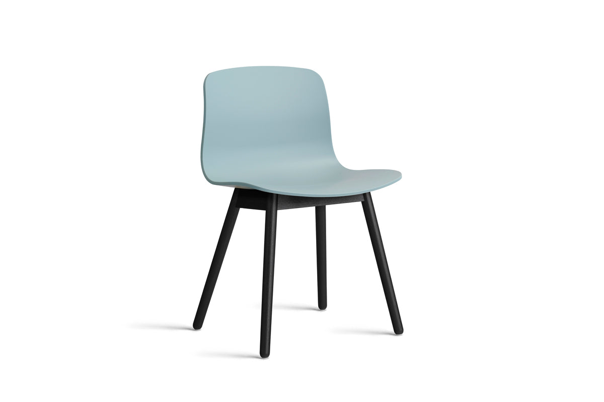 HAY - About a chair AAC12 - zwart gelakt eik onderstel - verschillende kleuren - Oosterlinck