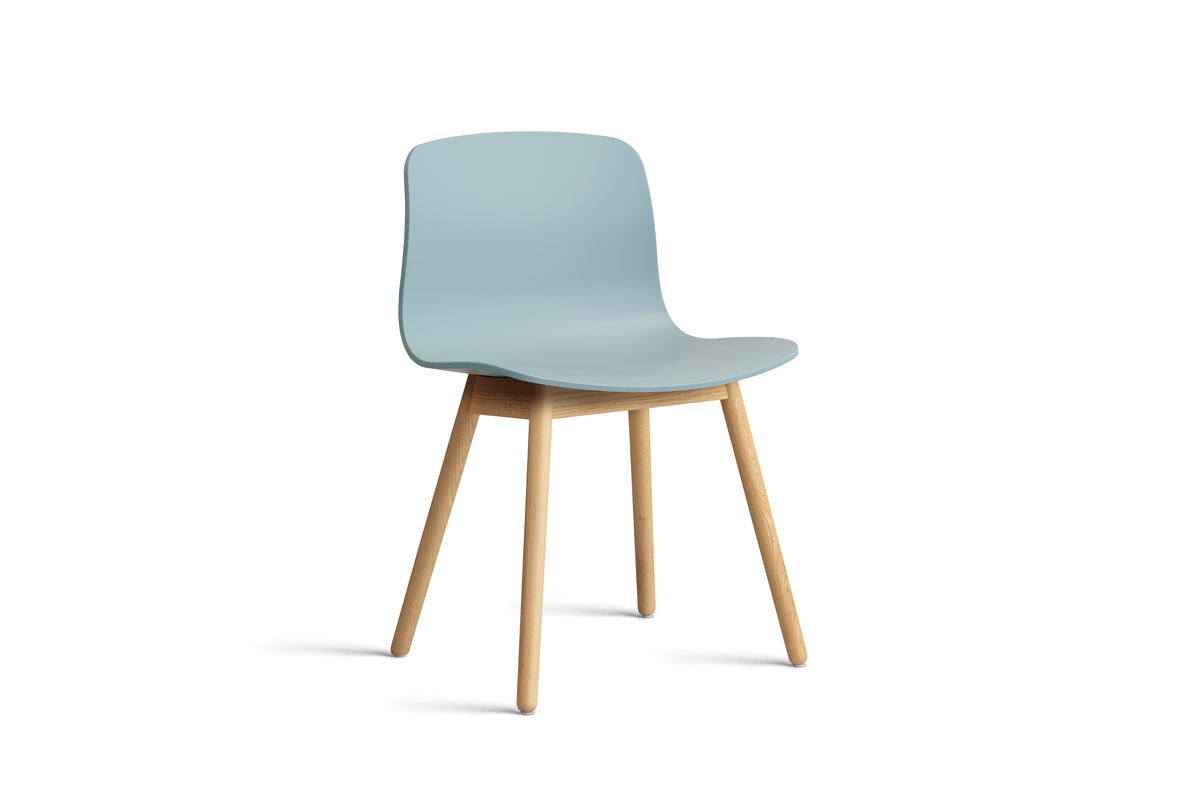 HAY - About a chair AAC12 - helder gelakt eik onderstel - verschillende kleuren - Oosterlinck