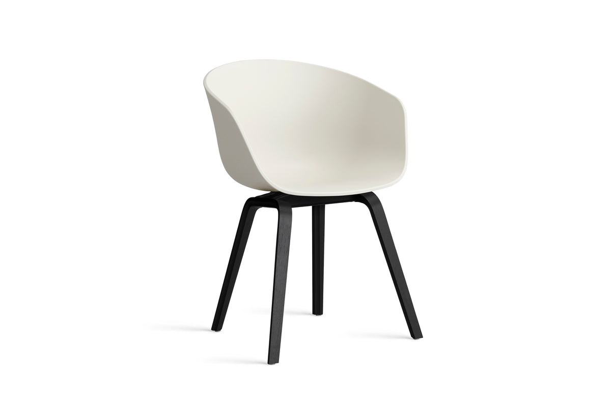 HAY - About a chair AAC22 - onderstel zwart gelakte eik - diverse kleuren - Oosterlinck