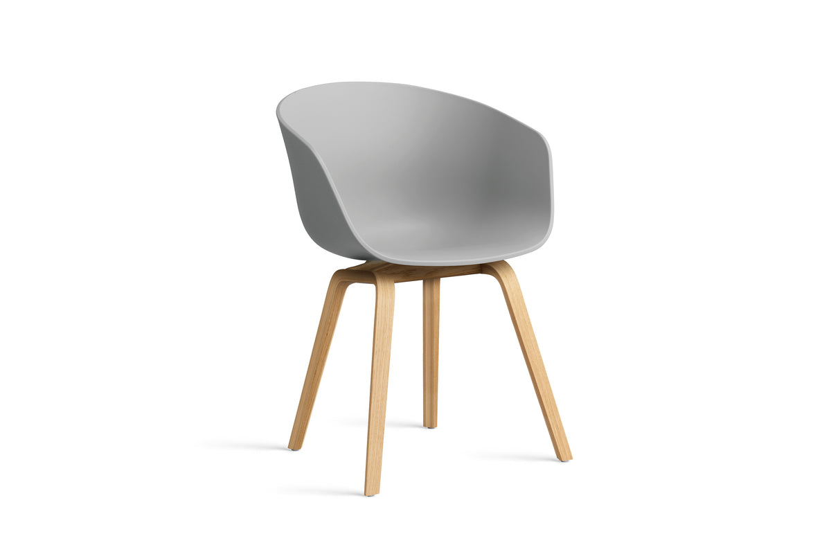 HAY - About a chair AAC22 - onderstel helder gelakt eik - diverse kleuren - Oosterlinck