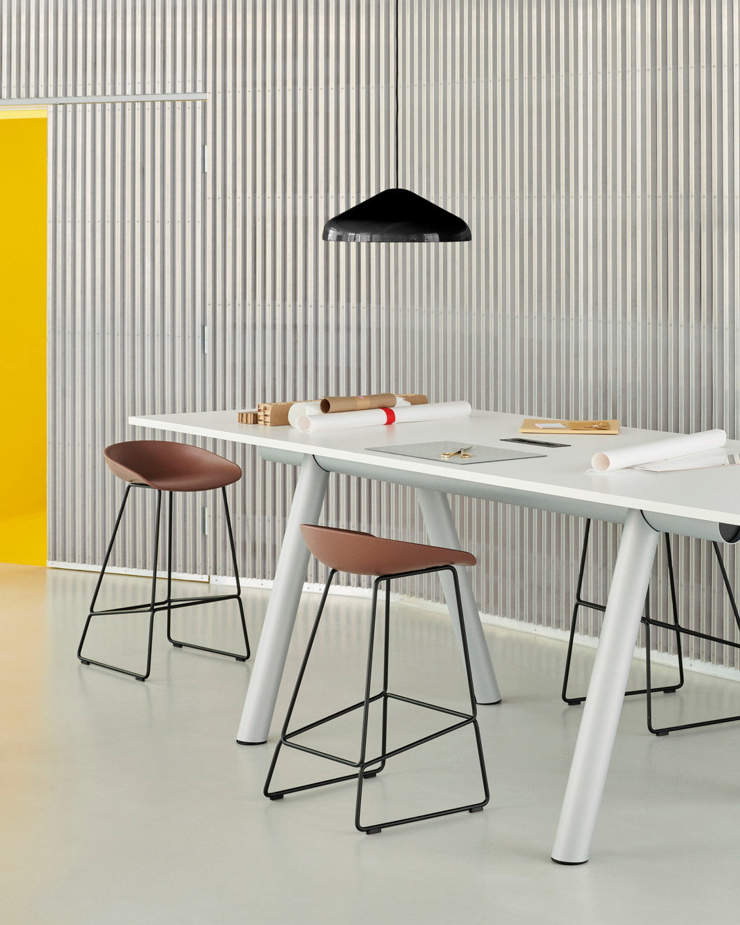 HAY - AAS38 About a stool barkruk - zwart onderstel - low - Oosterlinck