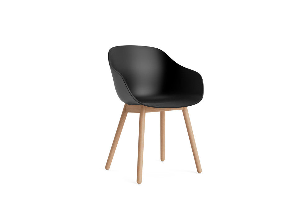 HAY - About a Chair AAC212 - helder gelakt eik onderstel - verschillende kleuren - Oosterlinck