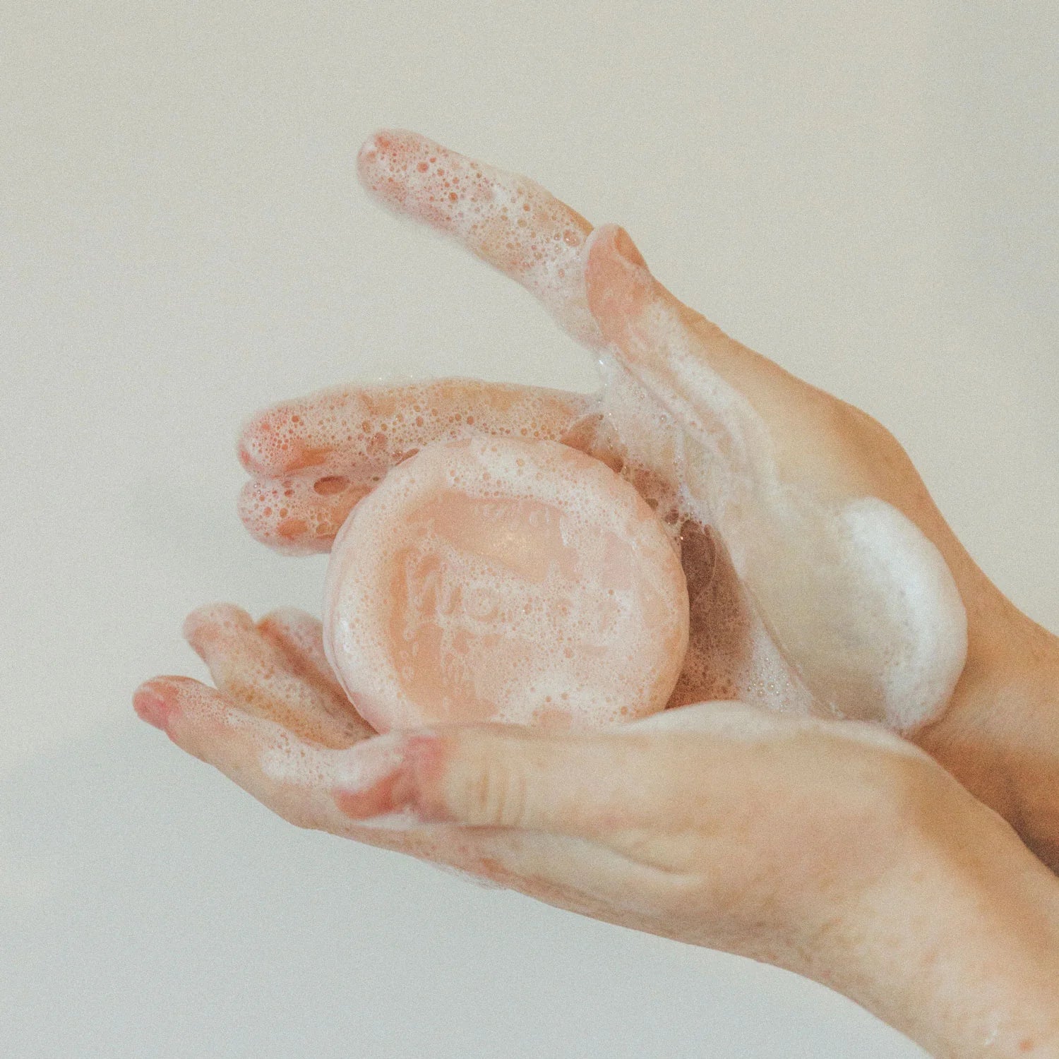 Wondr Facewash Vitamin Boost - Oosterlinck Home