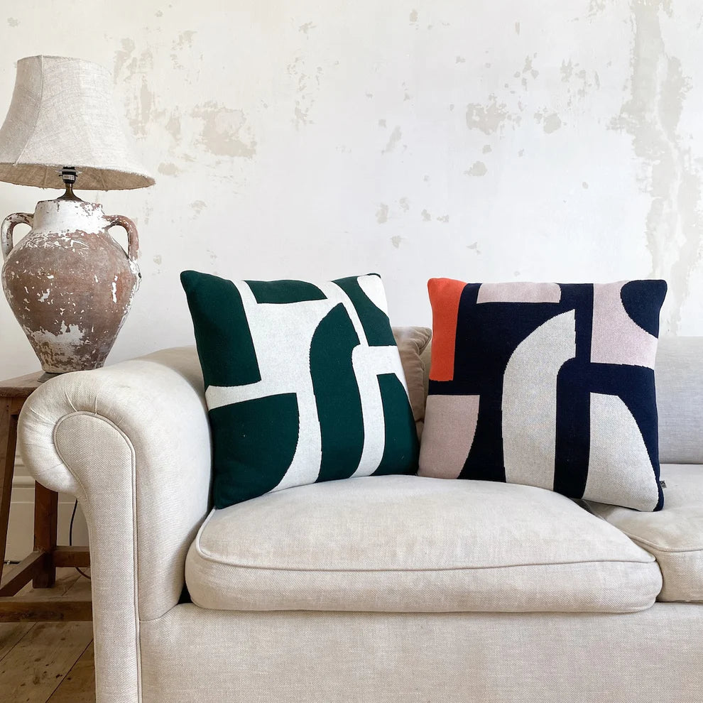 Sophie Home Kussen Bruten navy - Oosterlinck