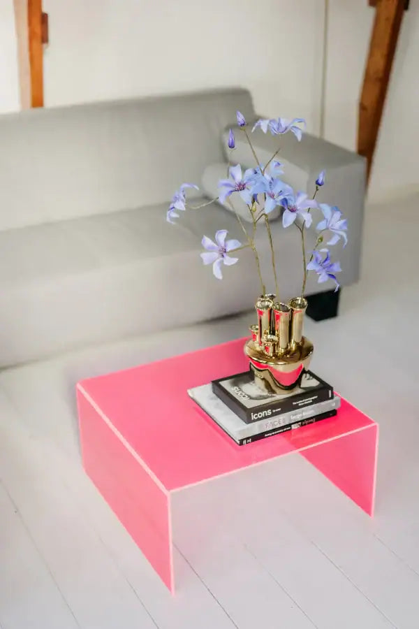 Knik Studio Cube salontafel hot pink