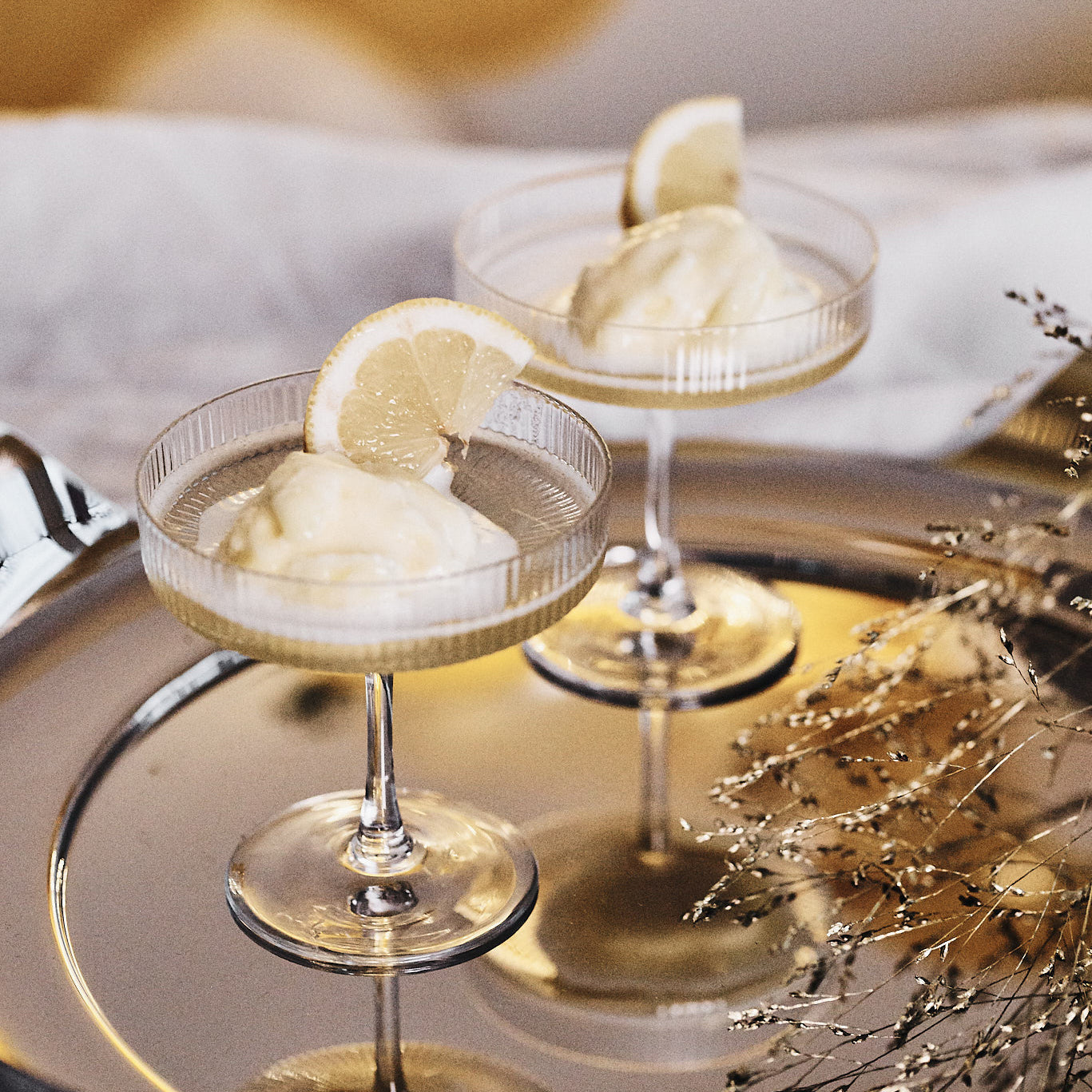 Ferm Living Ripple Champagneglazen - set van 2 - Oosterlinck