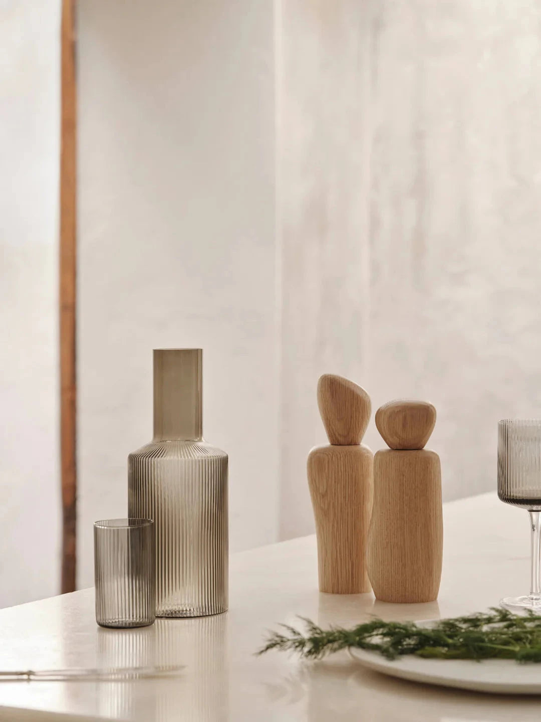 Ferm Living Ripple karaf - Oosterlinck