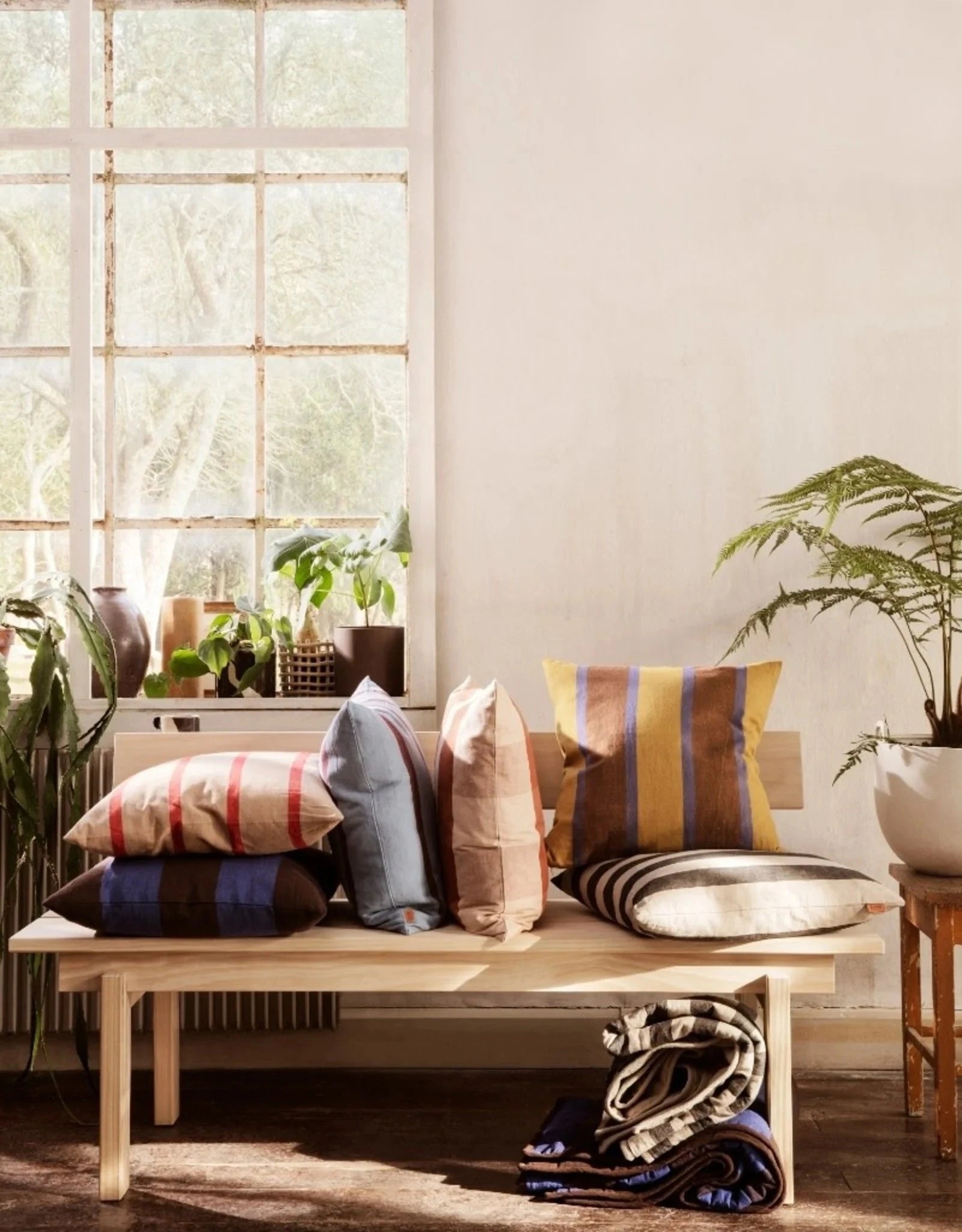 Ferm Living Grand Cushion Lime/Bright Blue/Choco - Oosterlinck