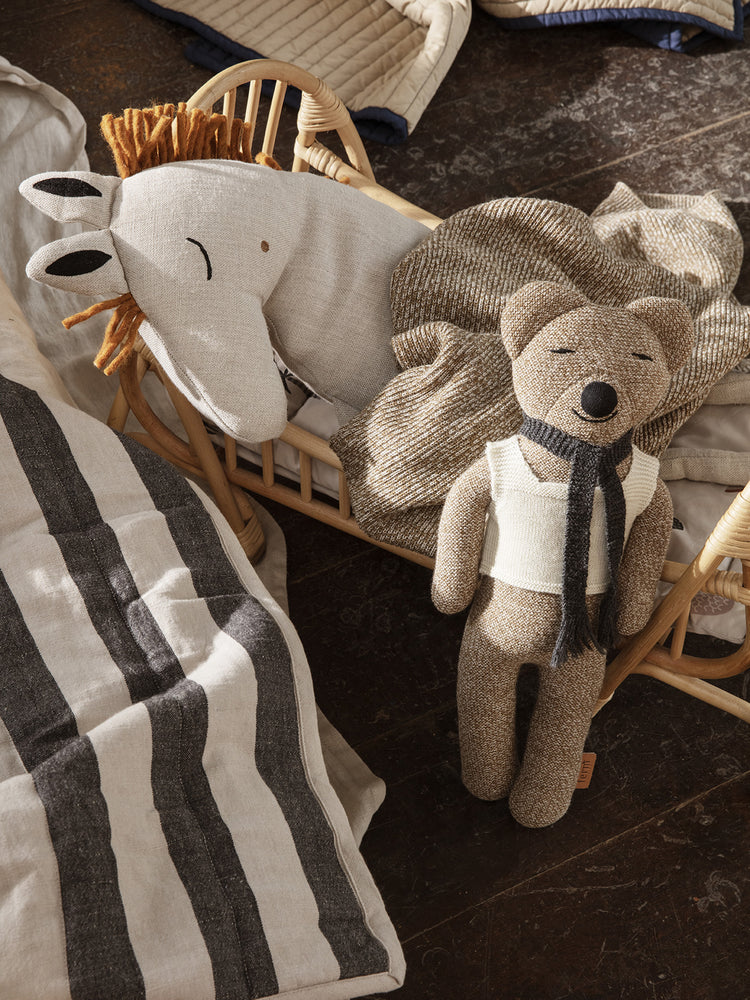 Ferm Living Grand Quilted Blanket Sand/Black - Oosterlinck
