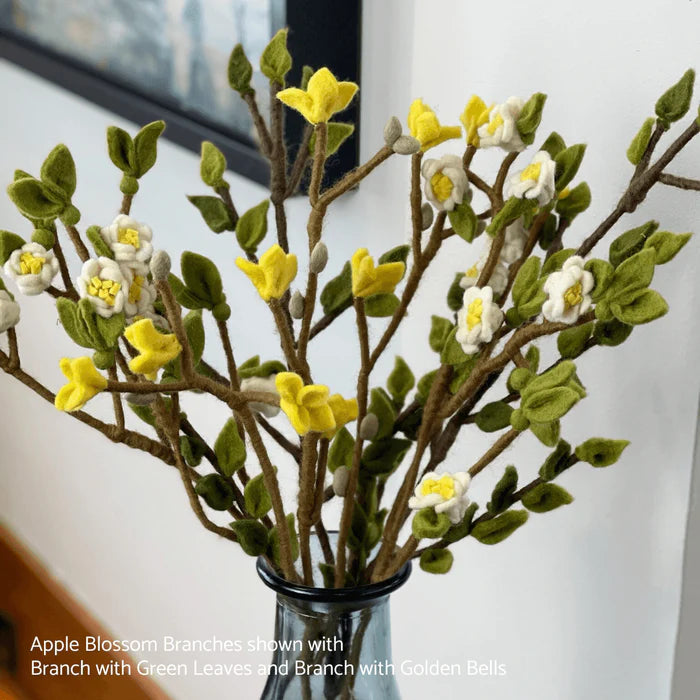 Gry & Sif Forsythia / golden bell branch vilt - Oosterlinck Home