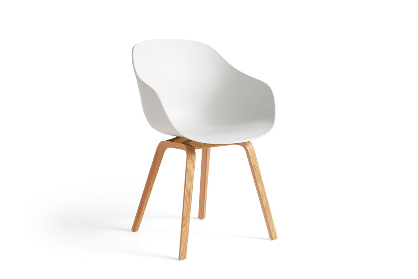 HAY - About a Chair AAC222 - onderstel helder gelakt eik - diverse kleuren - Oosterlinck