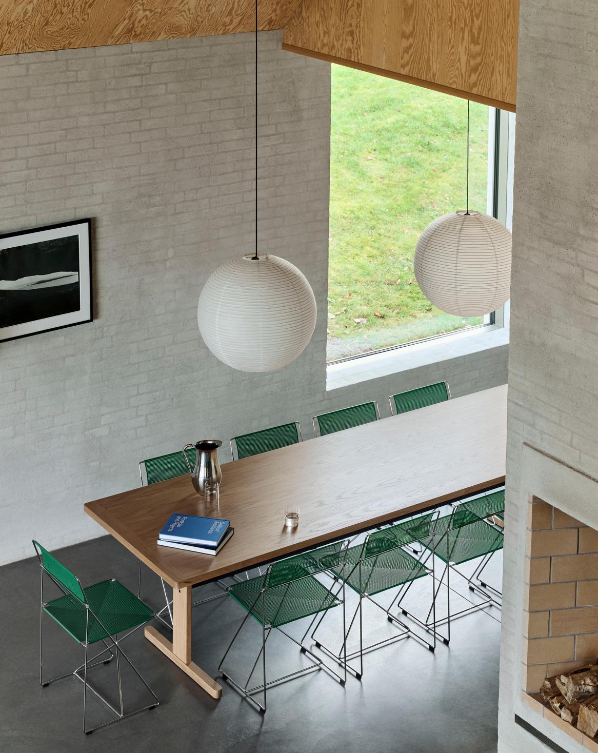 Hay X-line stoel - gegalvaniseerd onderstel - Oosterlinck