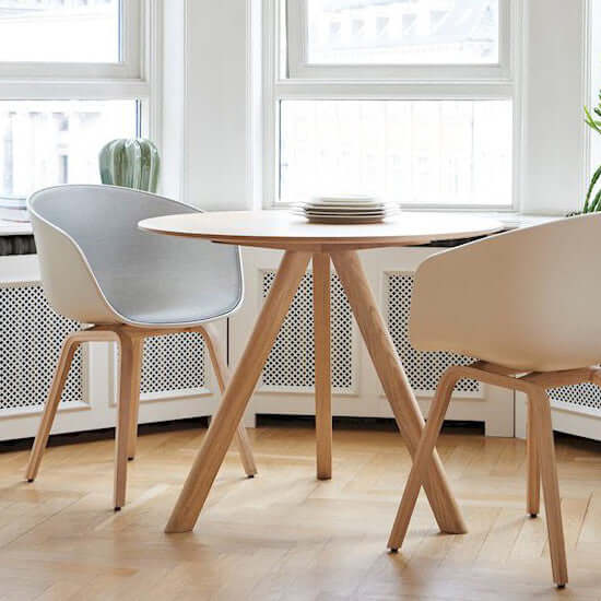 Hay About a chair AAC22 - front gestoffeerd - Oosterlinck