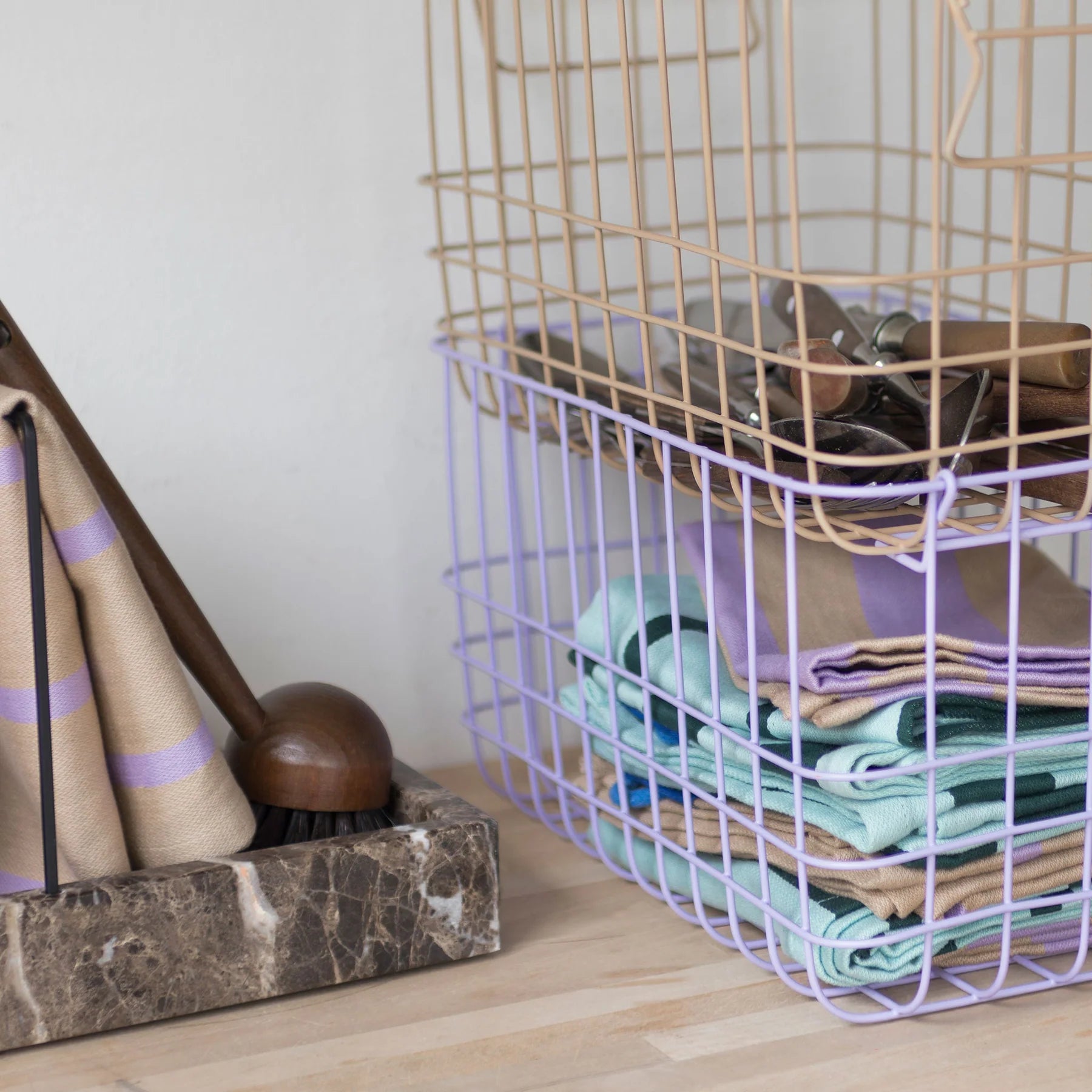 Mette Ditmer Store-it basket - diverse maten en kleuren - Oosterlinck