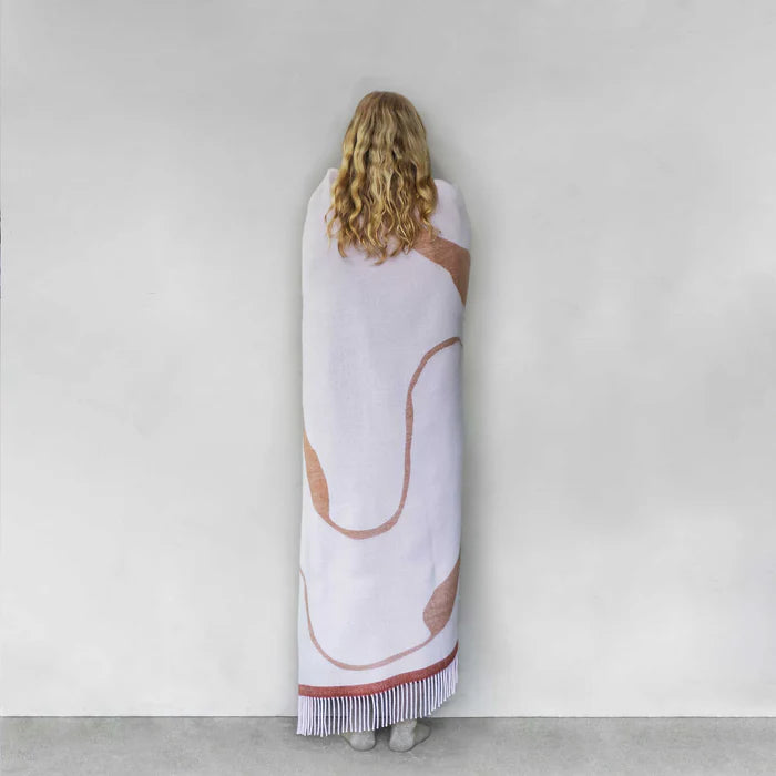 Mette Ditmer Throw Gallery Latte - Oosterlinck