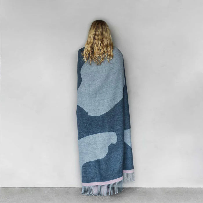 Mette Ditmer Throw Gallery Grey - Oosterlinck