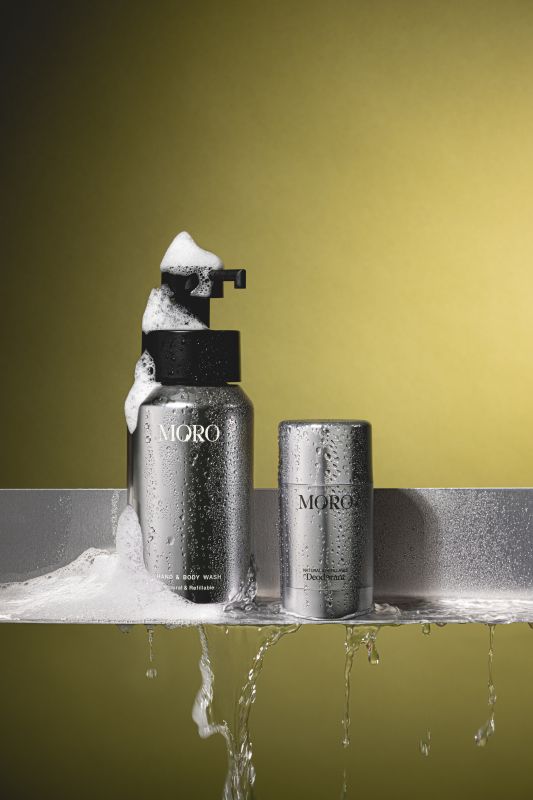 Moro Essentials deodorant met mandarijn en saffraan in een stijlvolle verpakking