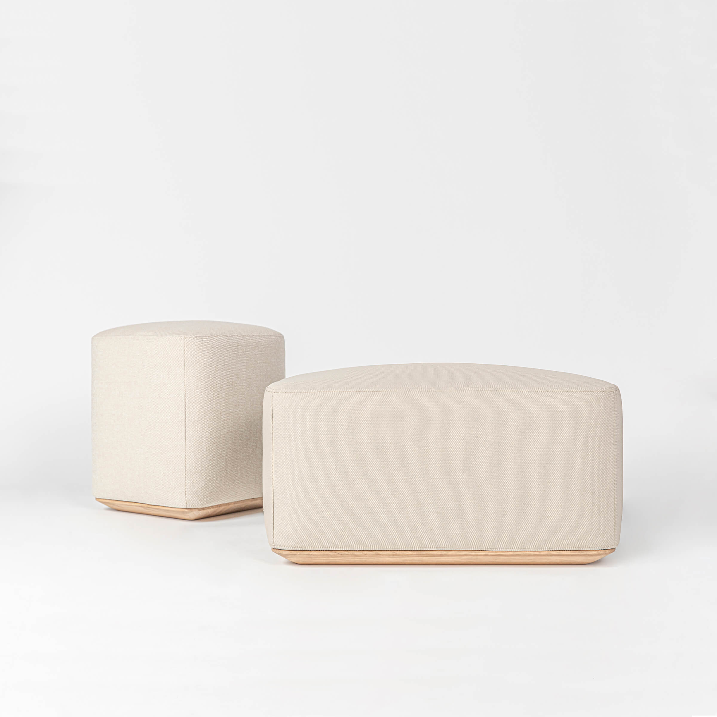 Studio Henk Poef Otto L - stof Group B - Oosterlinck