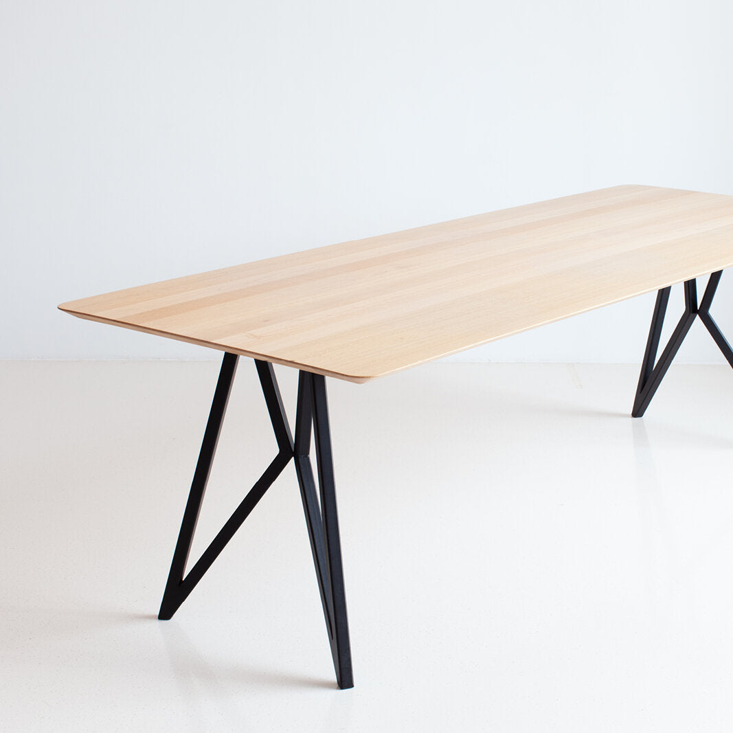 Studio Henk Butterfly tafel 280cm eik - 40% korting - Oosterlinck Home