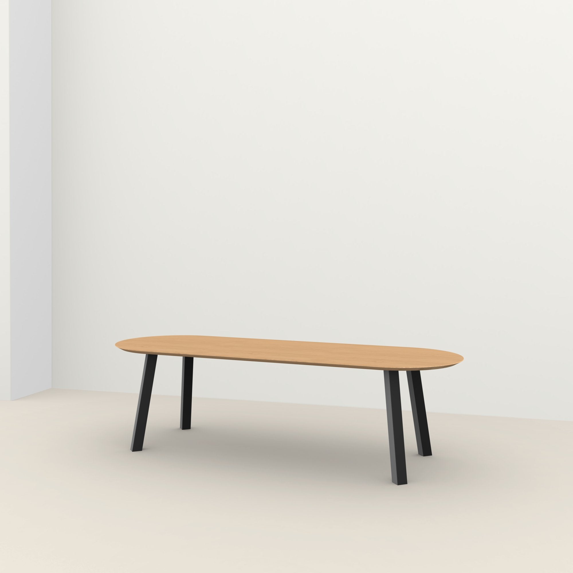 Studio Henk Co tafel platovaal verjongd - zwart onderstel - alle formaten - Oosterlinck