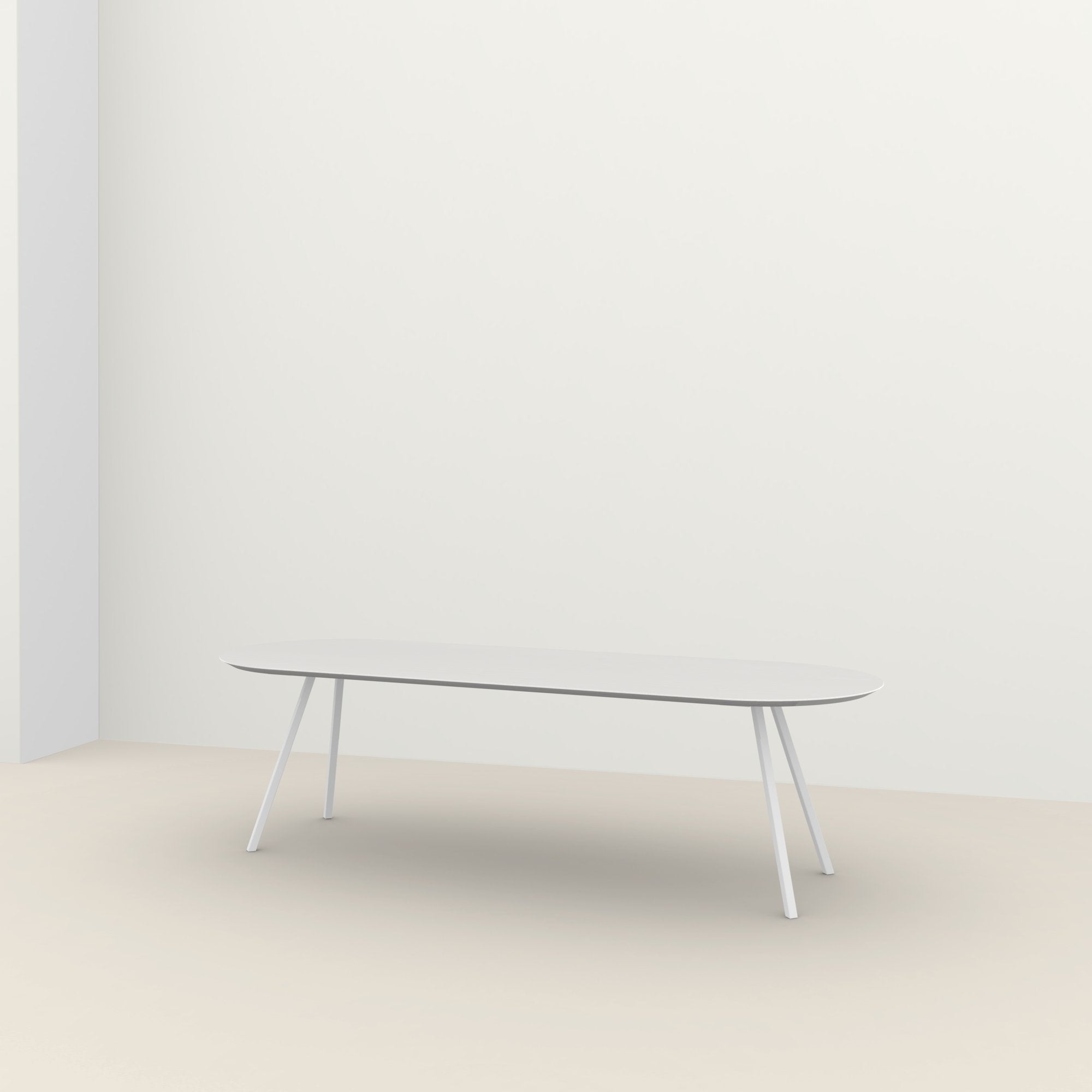 Studio Henk Slim Co tafel platovaal verjongd - wit onderstel - alle formaten - Oosterlinck