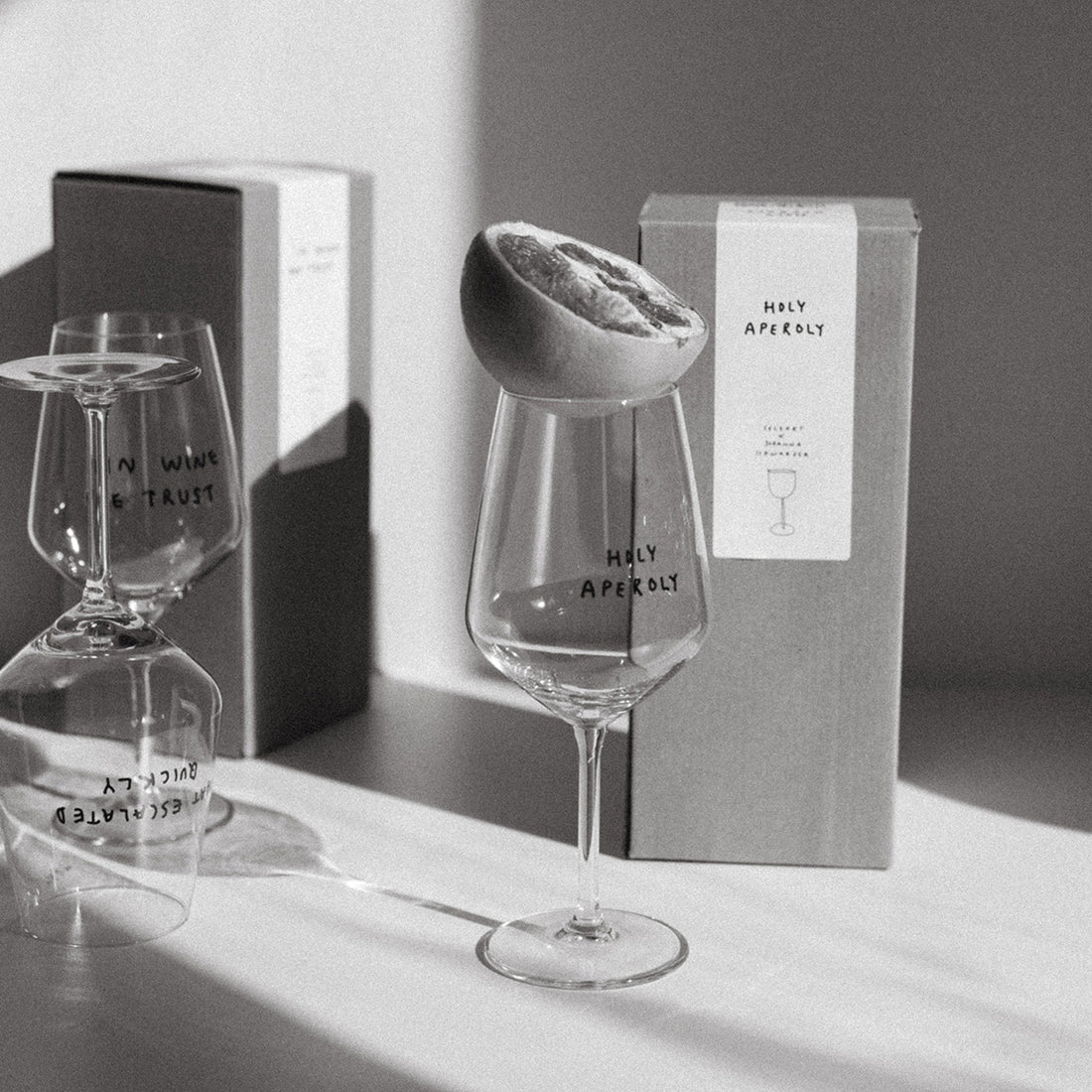 HOLY APEROLY - Glas " Wine not ? " - Oosterlinck