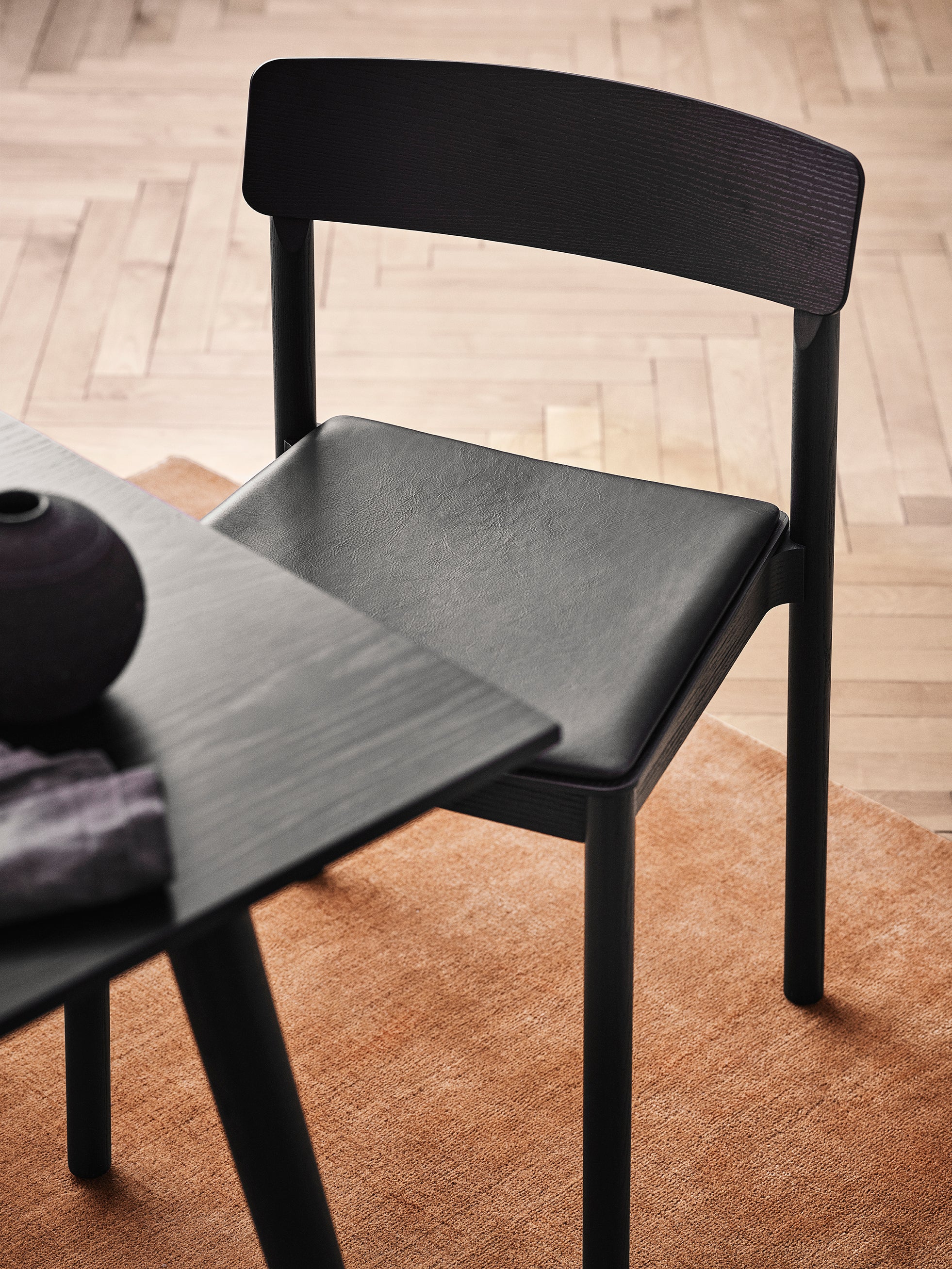 &Tradition Betty TK3 stoel gestoffeerd - 3+1 GRATIS - Oosterlinck