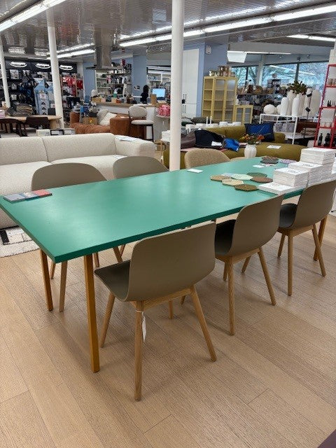 Hay Two-colour tafel 240cm groen - 50% korting