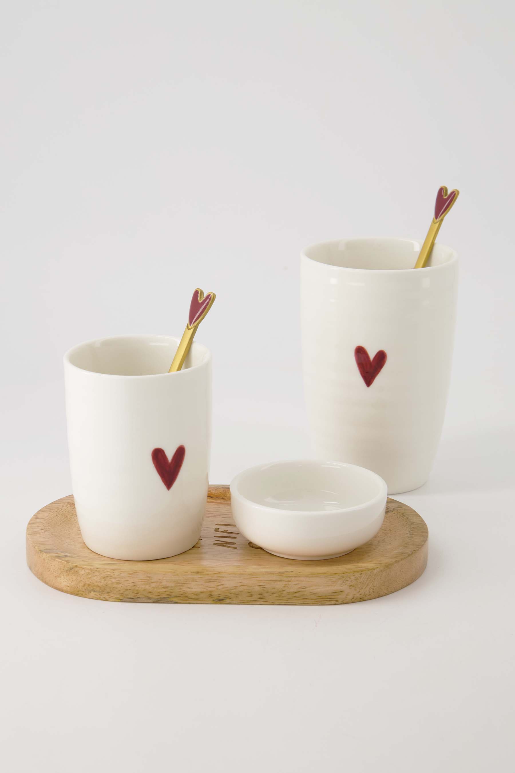 ZUSSS Dipschaaltje hartje rood - Oosterlinck Home