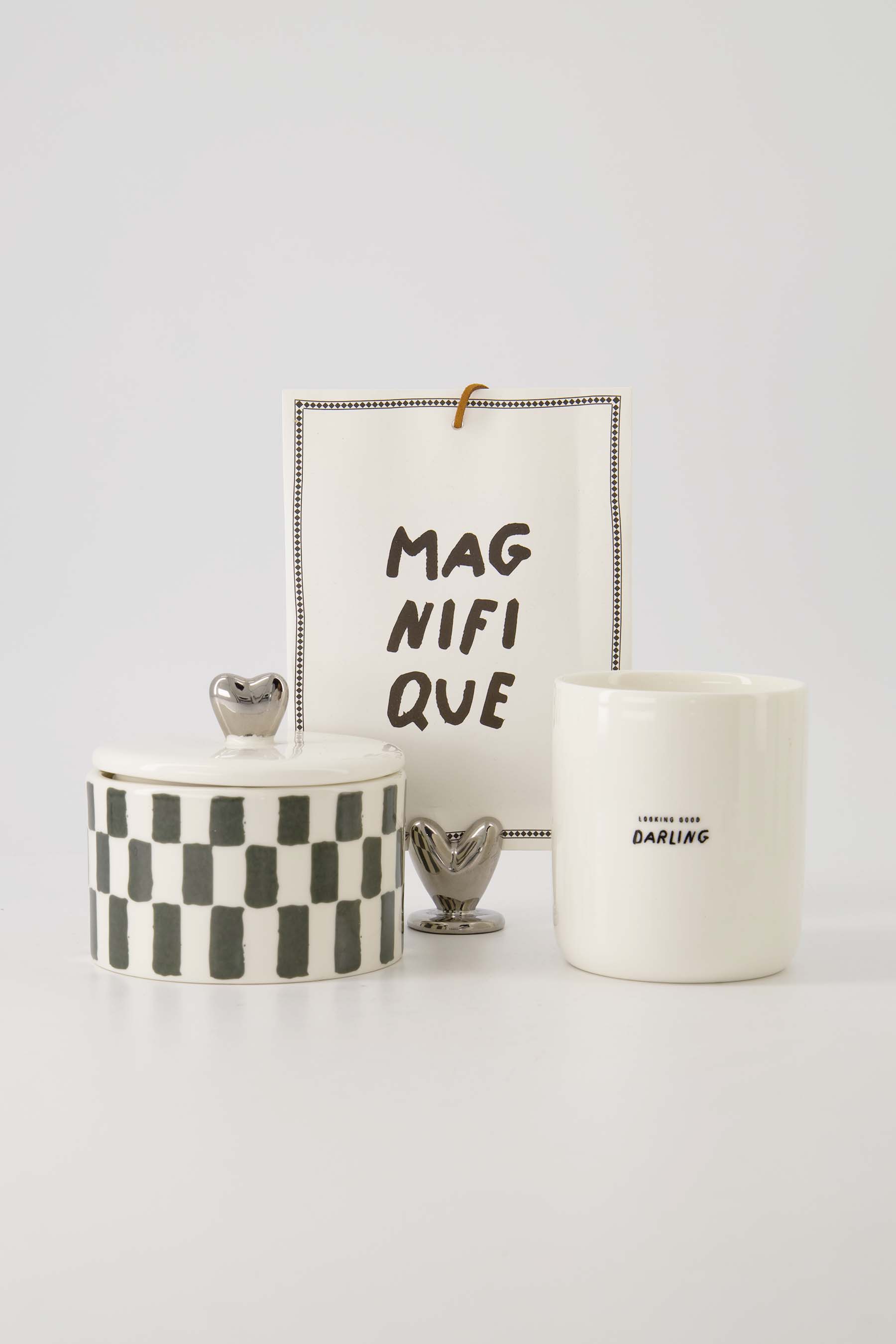 Zusss Kaartenstandaard keramisch zilverkleurig hartje - Oosterlinck Home