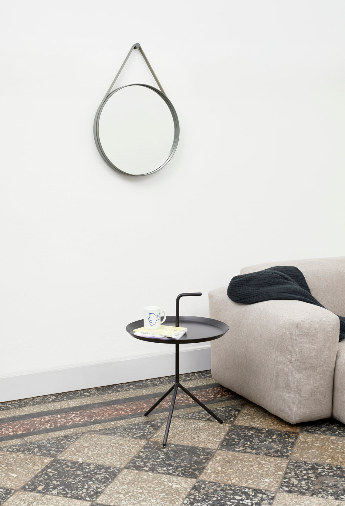 Hay DLM XL bijzettafel - Oosterlinck