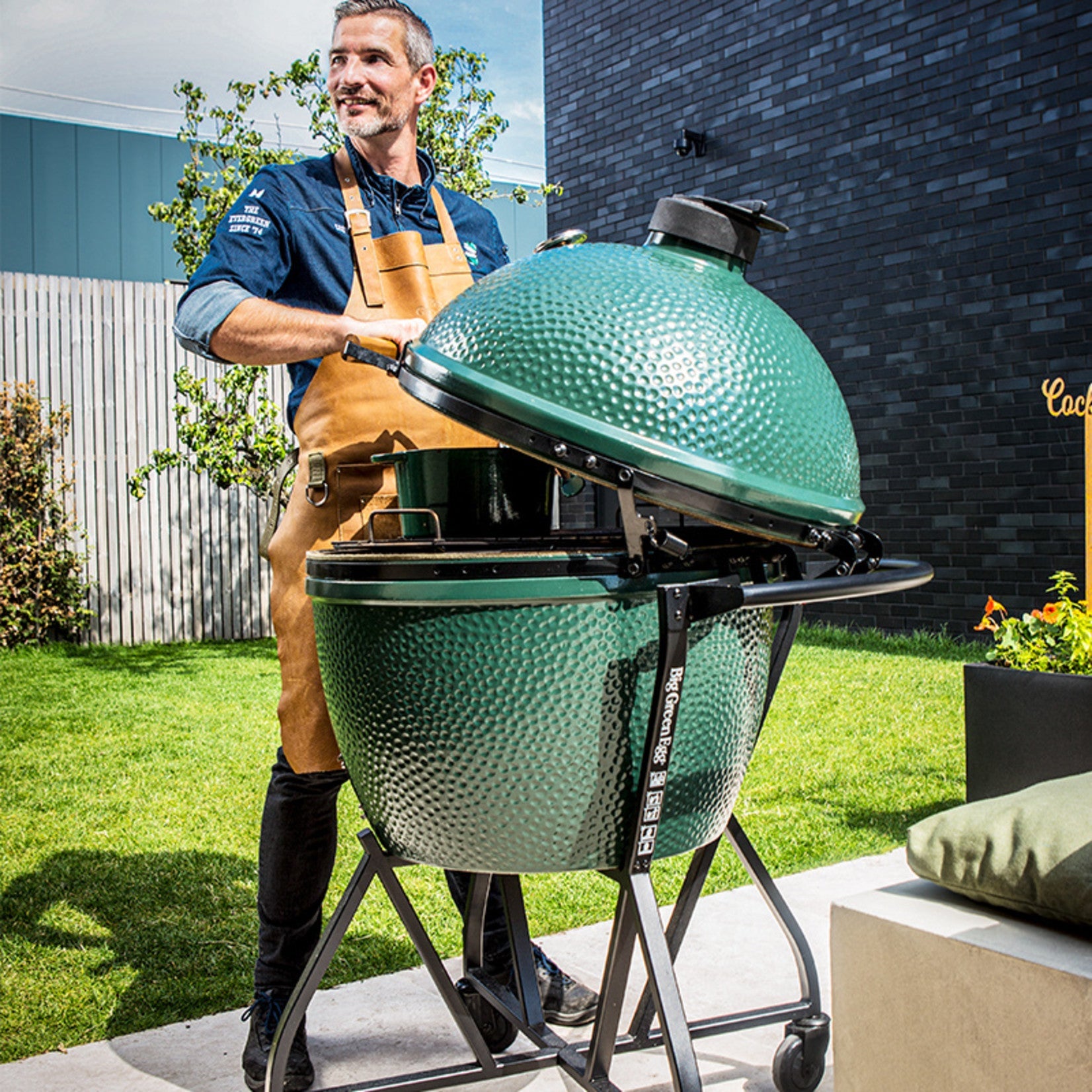 Big Green Egg Set: Extra large + Nest met Integgrated handler - Oosterlinck