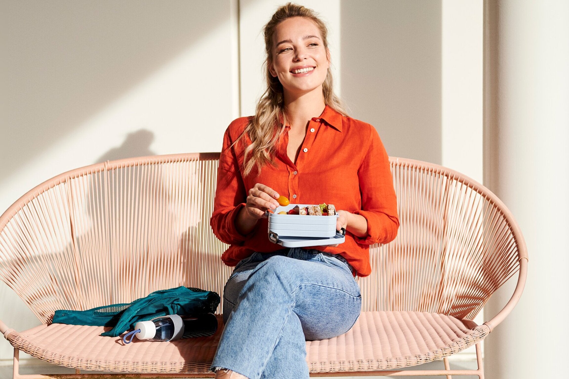 Mepal Lunchbox Take a Break midi - verschillende kleuren - Oosterlinck