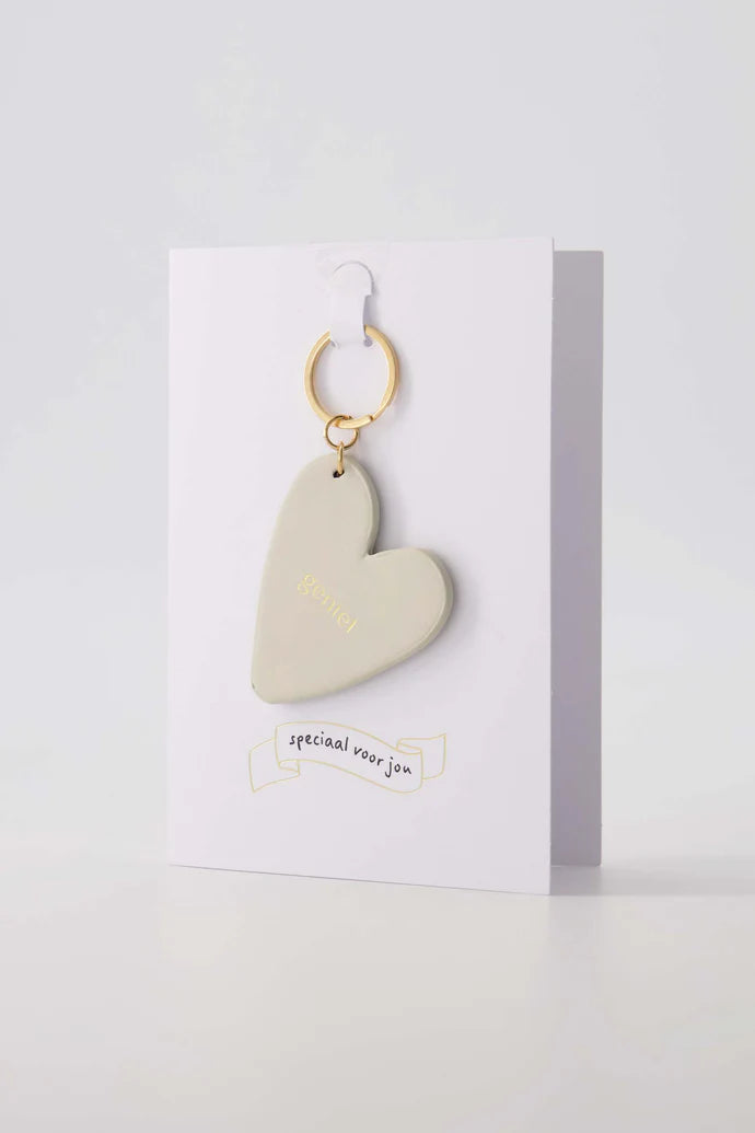 Zusss  Wenskaart met sleutelhanger Geniet