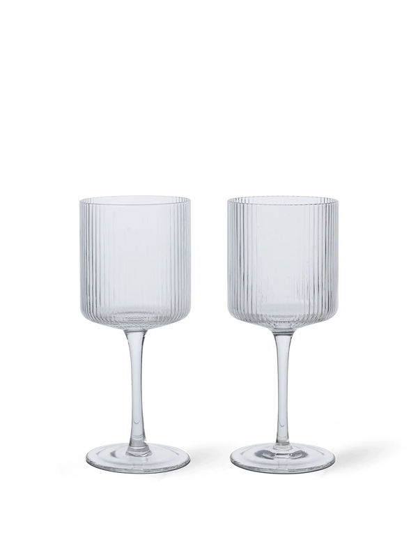 Ferm Living Ripple witte wijnglazen - set van 2 - Oosterlinck