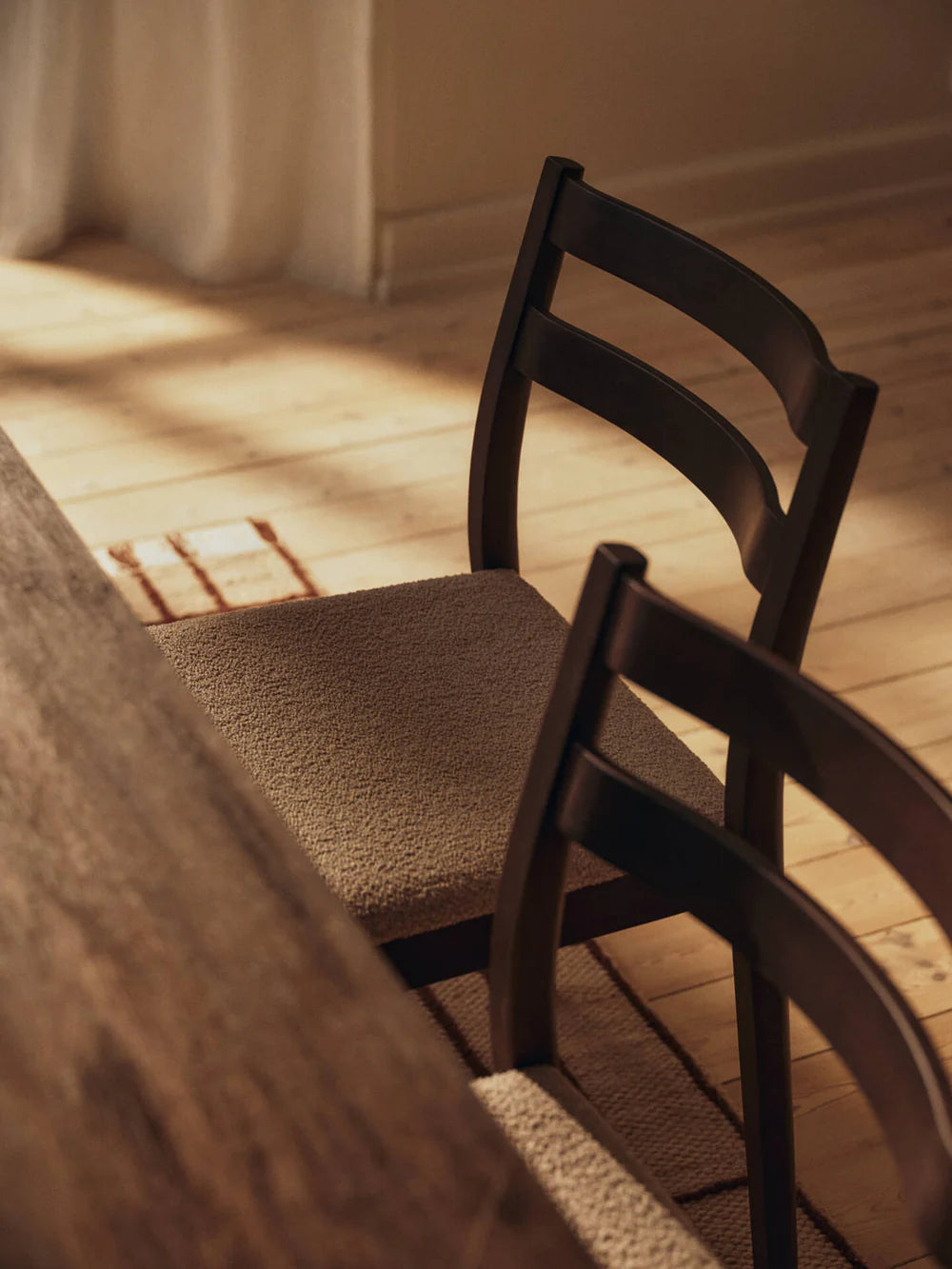 Ferm Living Boda stoel gestoffeerd