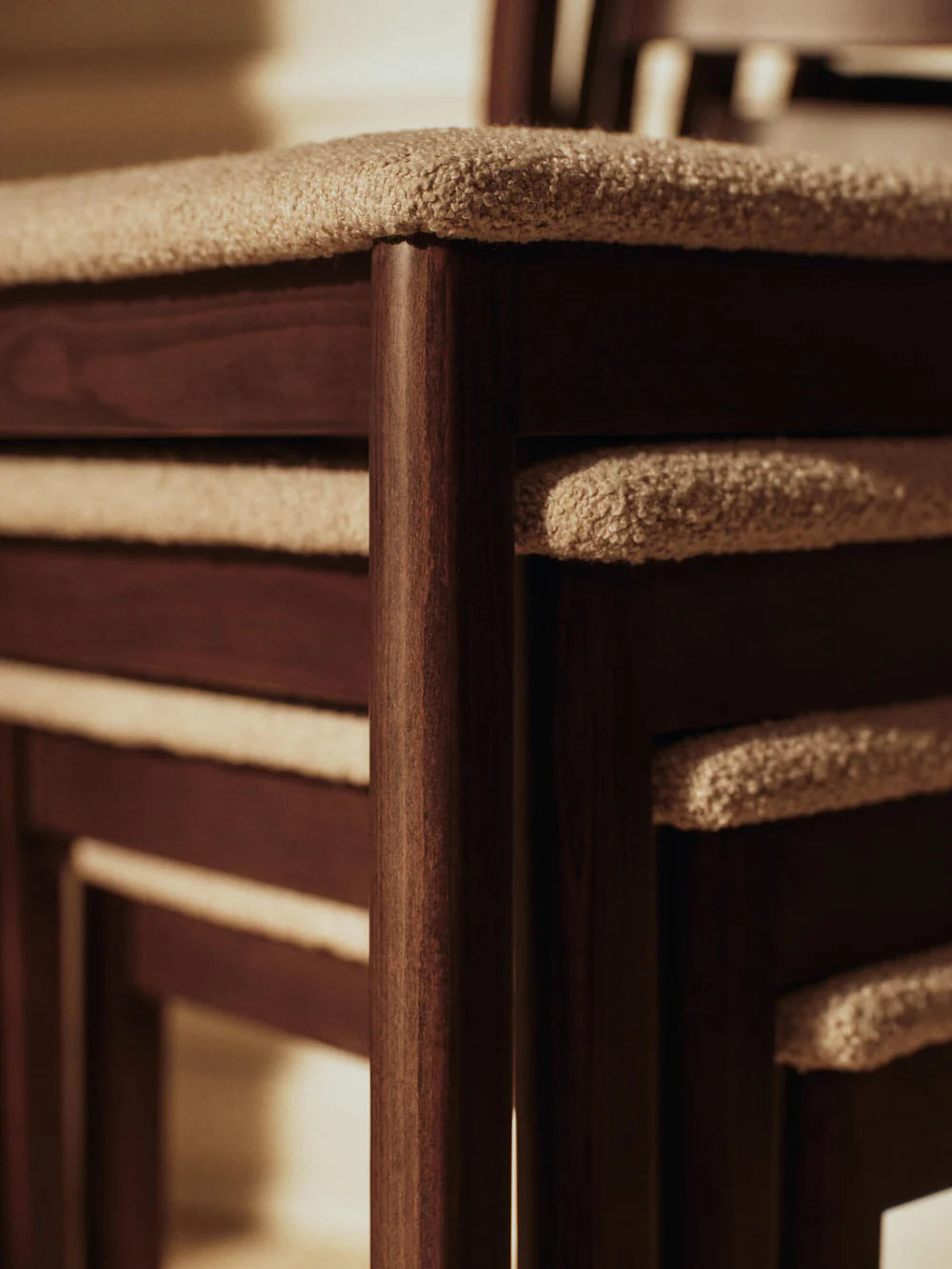 Ferm Living Boda stoel gestoffeerd