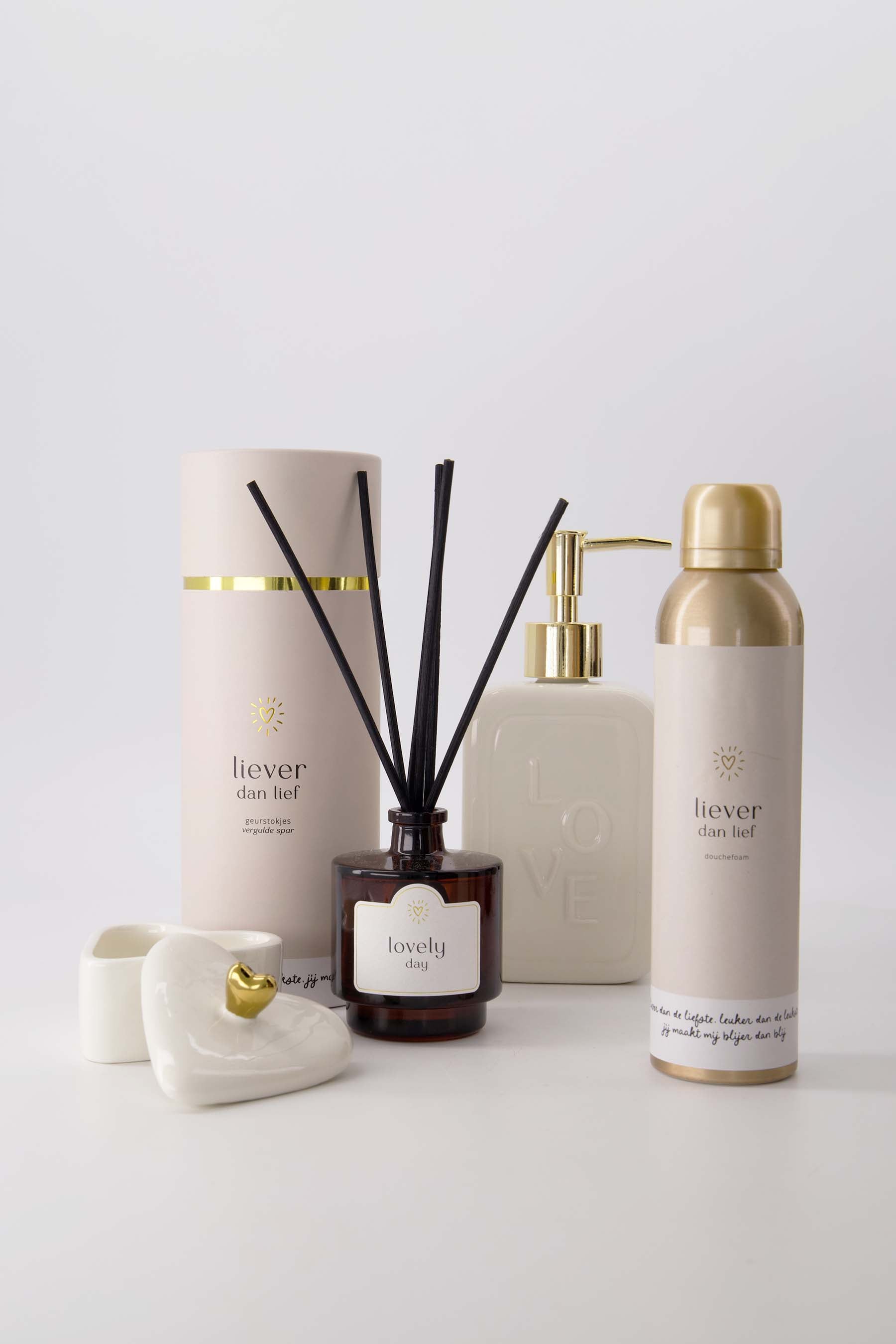 Zusss  Diffuser met geurstokjes in geschenkkoker  - diverse kleuren/teksten - Oosterlinck Home