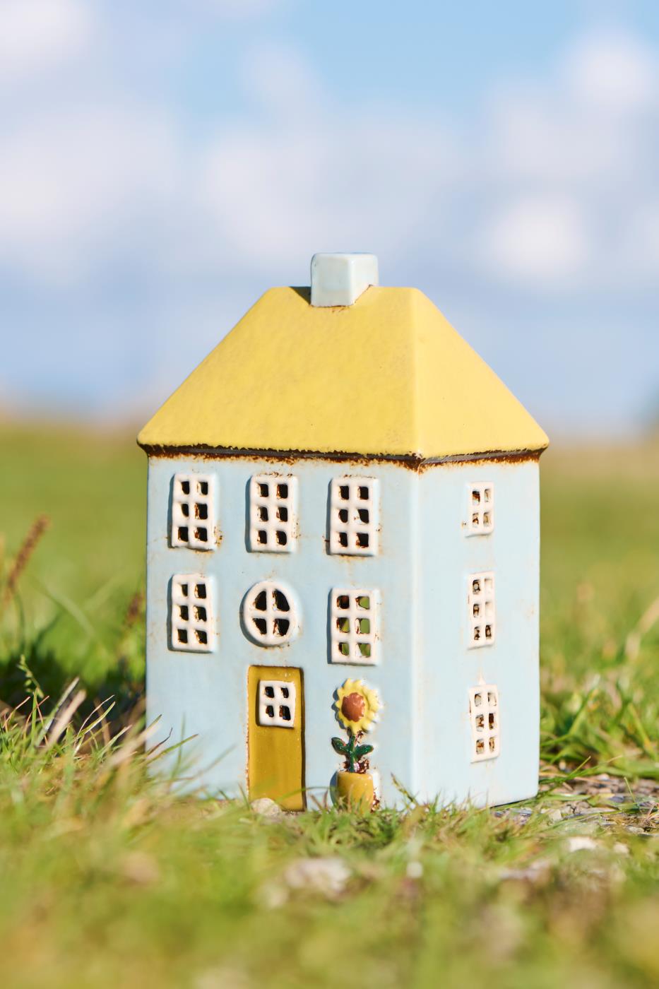 IB Laursen  Lichthuisje Nyhavn Kopenhagen lichtblauw-gele zonnebloem