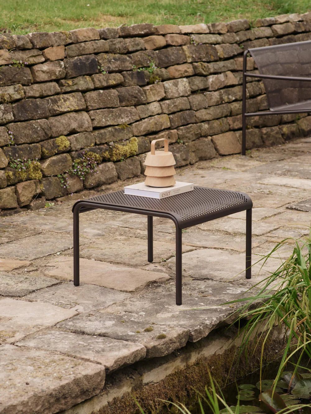 Ferm Living Dapple outdoor salontafel 57*57 - Oosterlinck Home