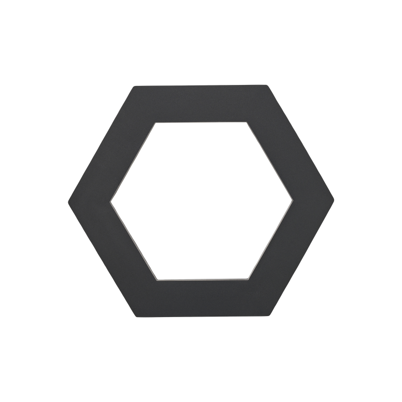 Zone Denmark Bold potonderzetter op een gedekte tafel, beschermt oppervlakken tijdens het serveren van hete potten en pannen.